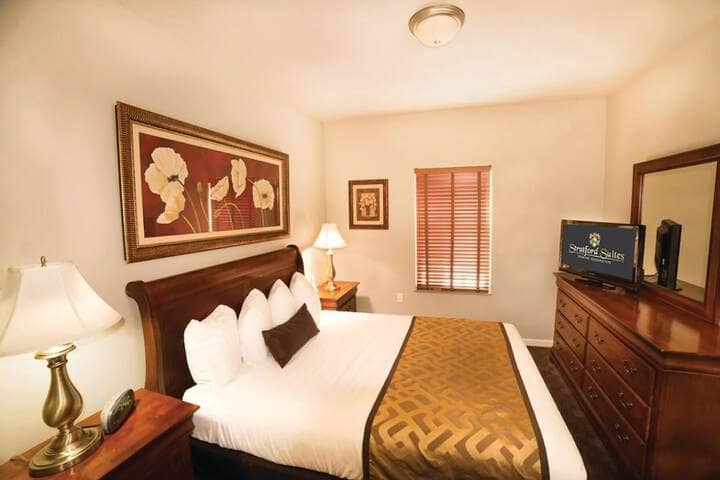 Room 4 of 24